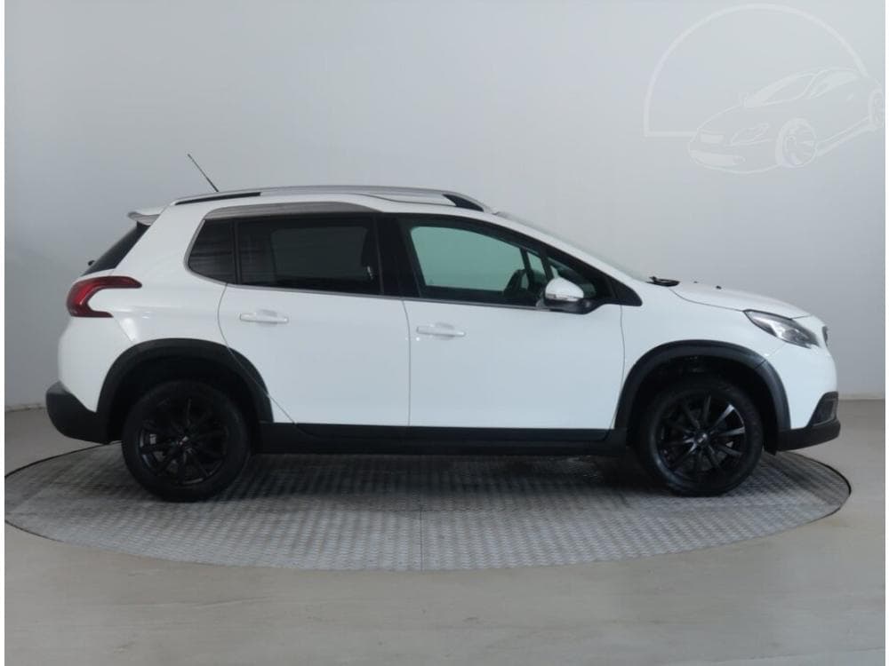 2019 Peugeot 2008 - 6