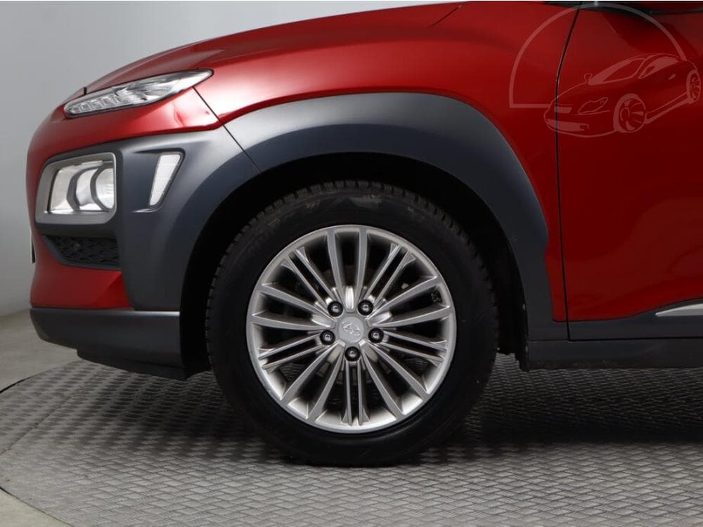 2018 Hyundai KONA - 12