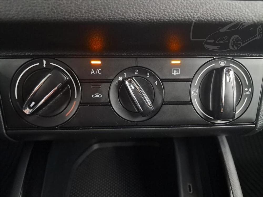 2020 Škoda KAMIQ - 13