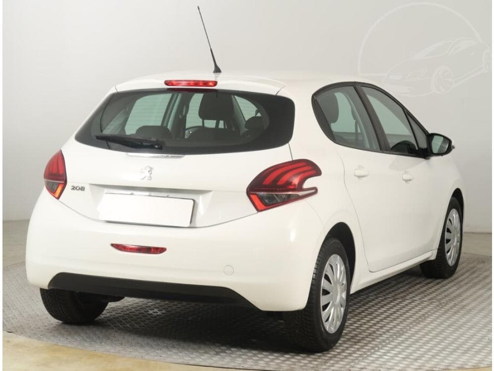2017 Peugeot 208 - 5