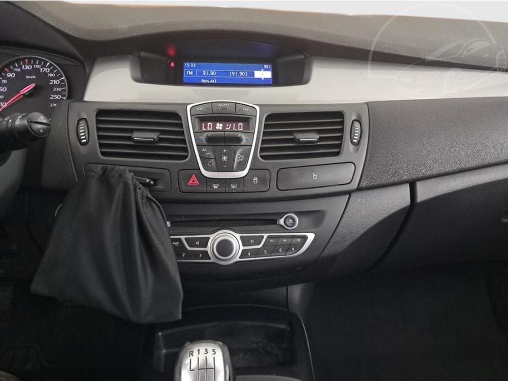 2012 Renault LAGUNA - 12
