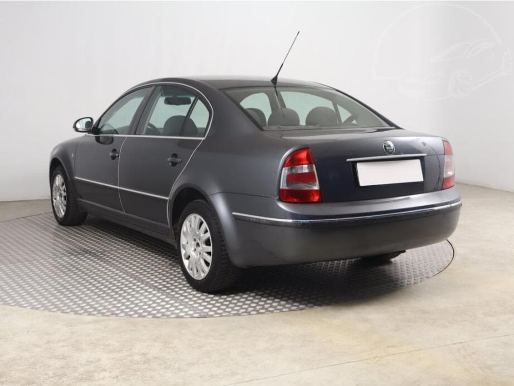2008 Škoda SUPERB - 4