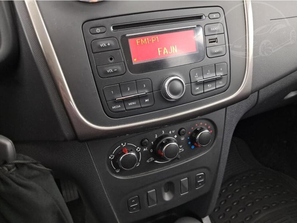 2014 Dacia SANDERO - 12