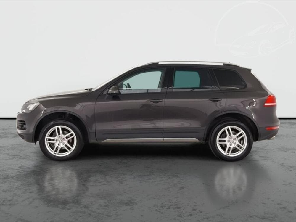 2012 Volkswagen TOUAREG - 3