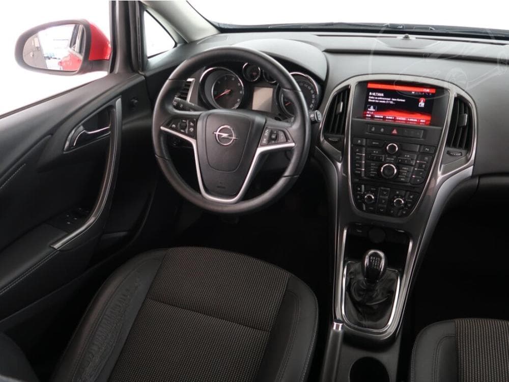 2014 Opel ASTRA - 7