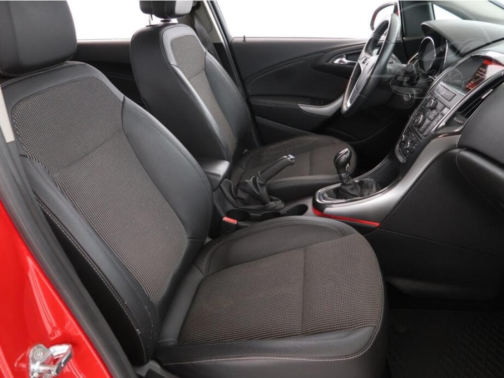 2014 Opel ASTRA - 9