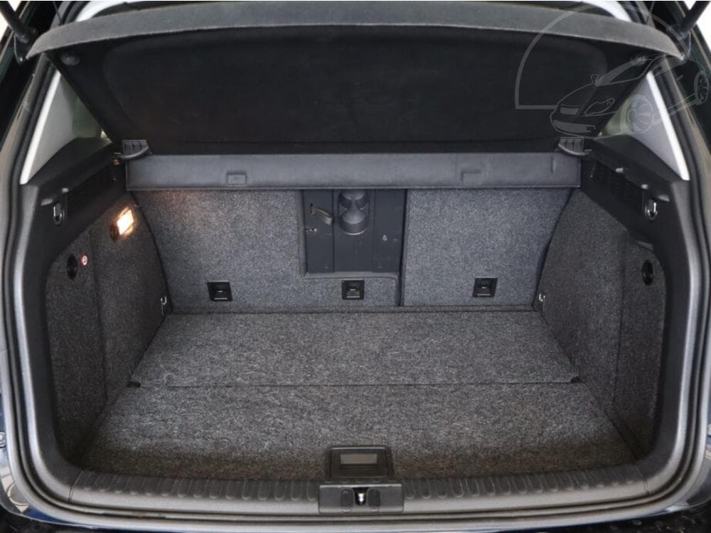 2010 Volkswagen TIGUAN - 10