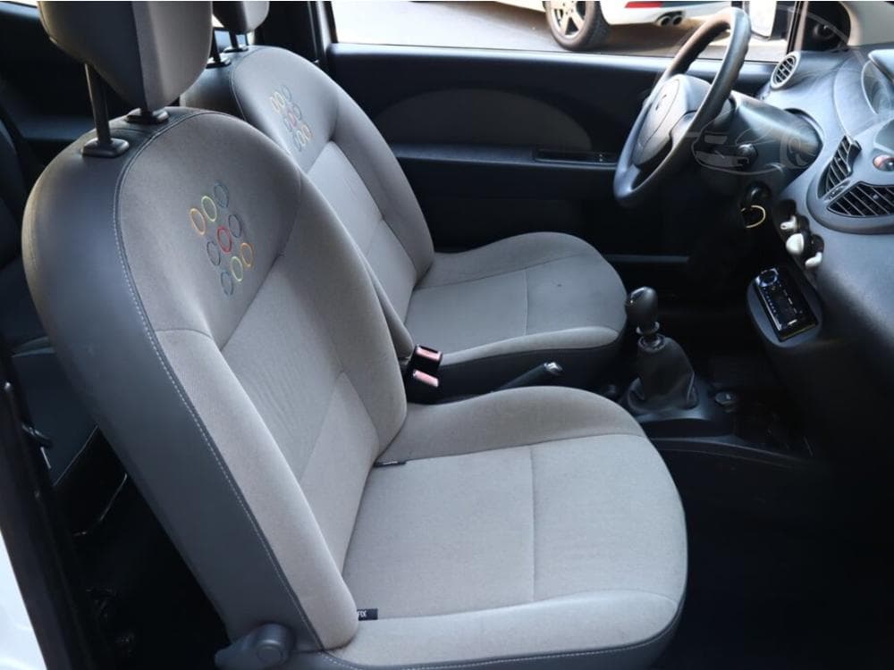 2011 Renault TWINGO - 7