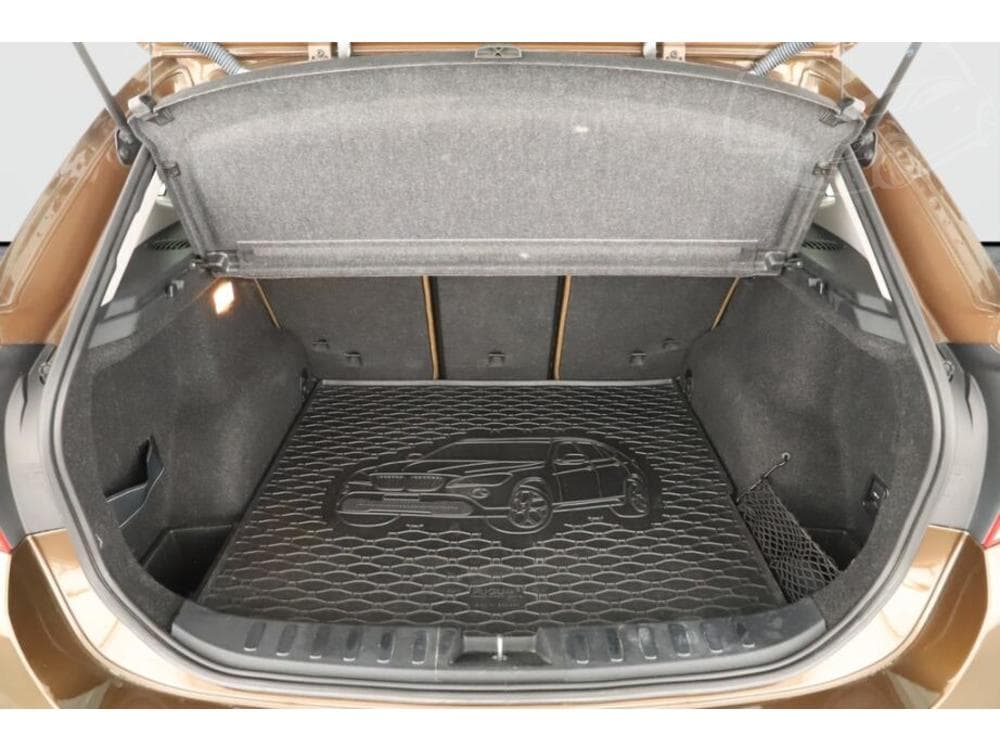 2010 BMW X1 - 9