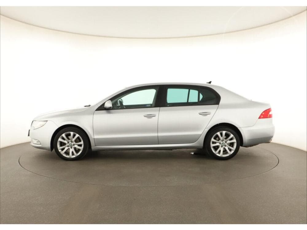 2013 Škoda SUPERB - 3