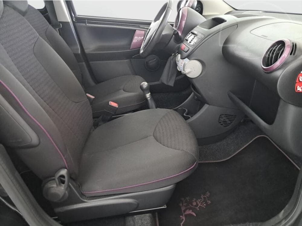 2014 Peugeot 107 - 9