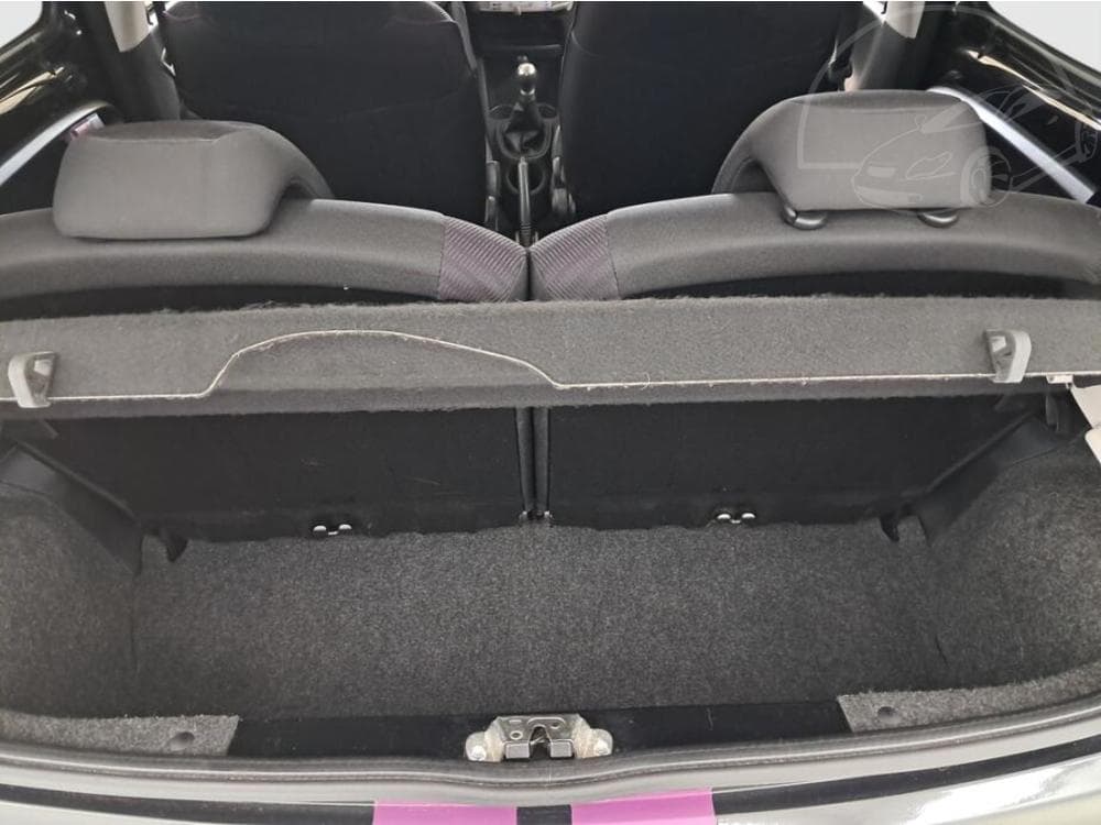 2014 Peugeot 107 - 13