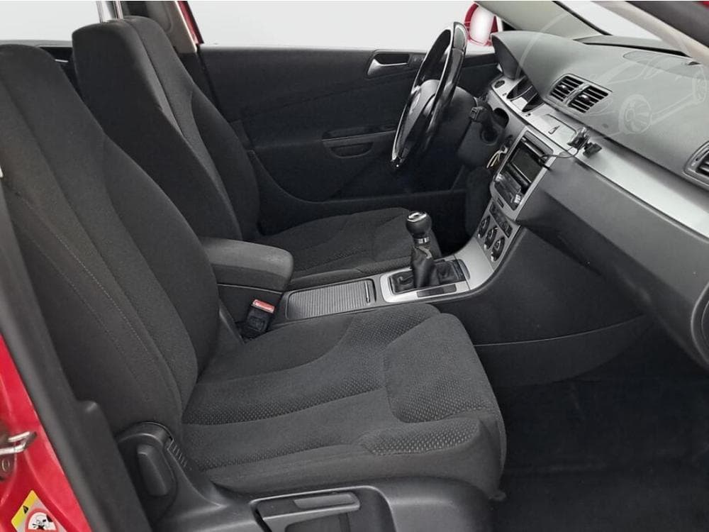 2009 Volkswagen PASSAT - 9