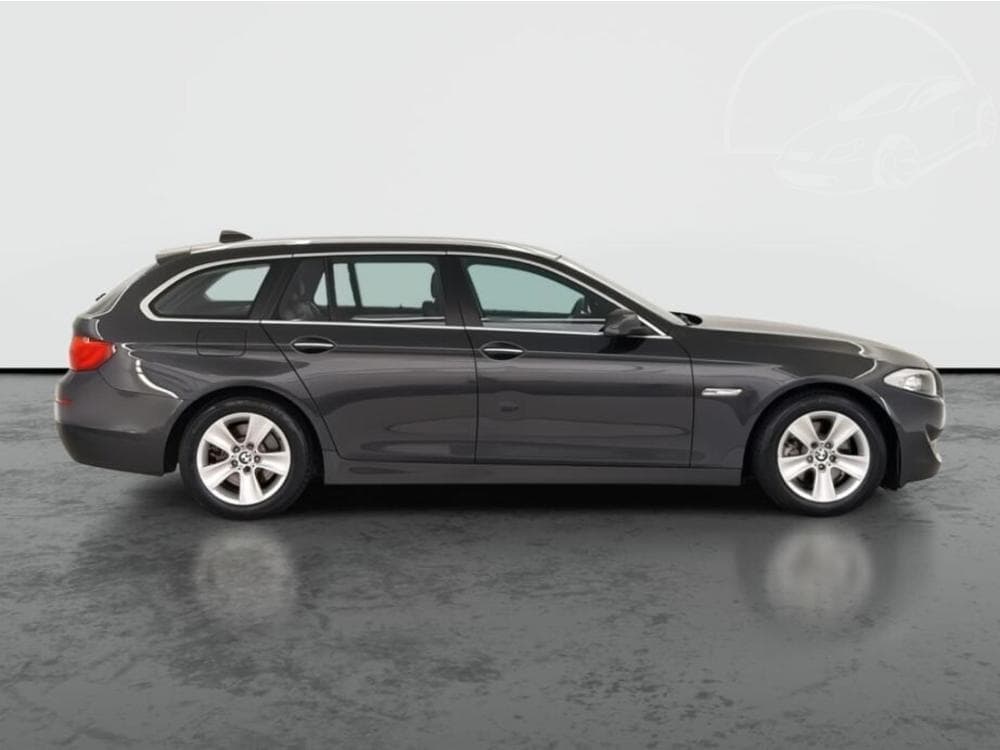 2013 BMW 5-SERIES - 6