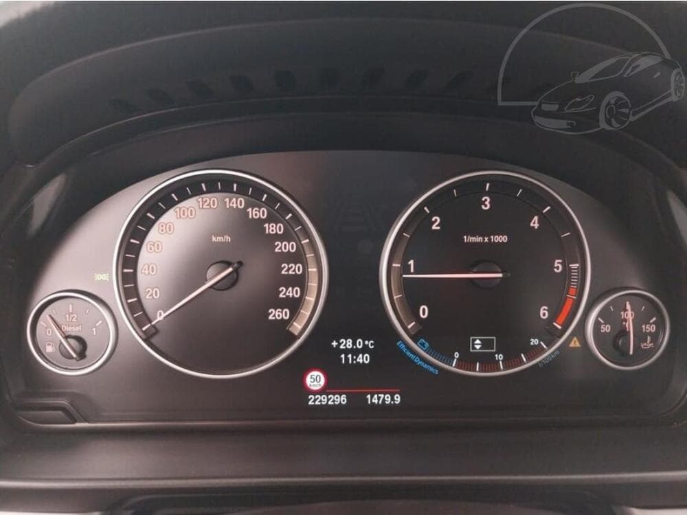 2013 BMW 5-SERIES - 11