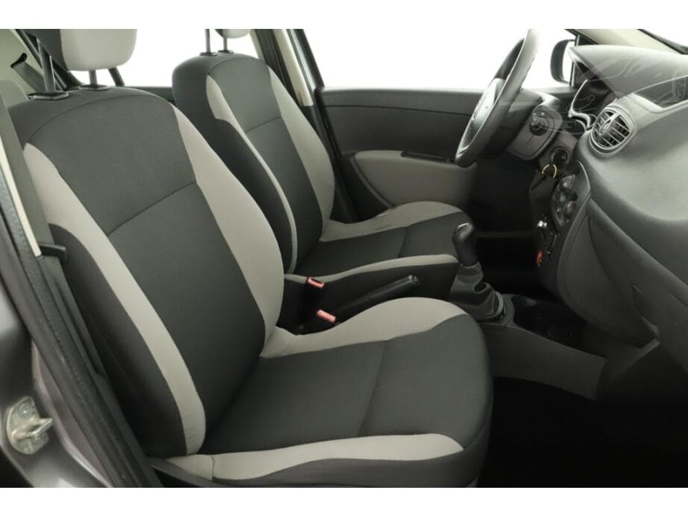 2009 Renault CLIO - 11