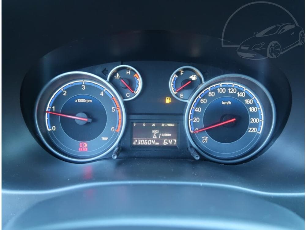 2010 Suzuki SX4 - 11
