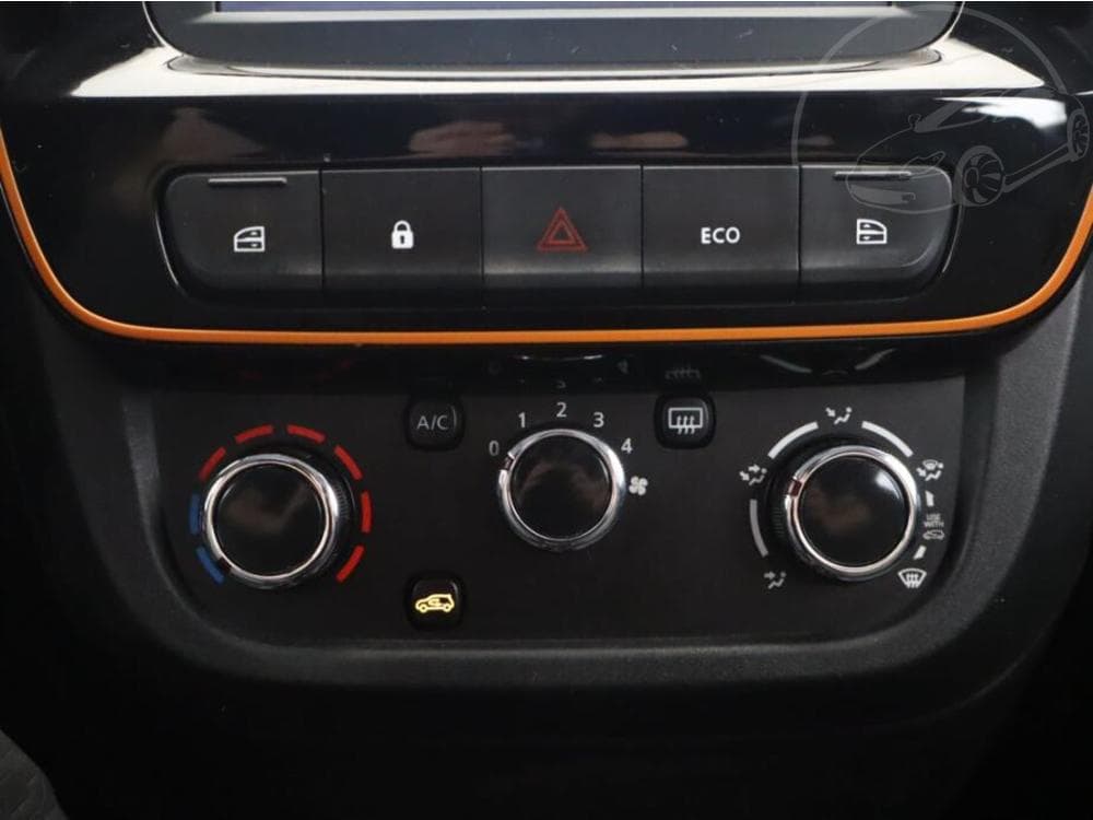 2022 Dacia SPRING - 9