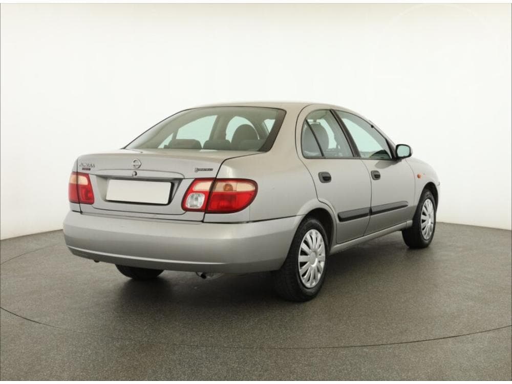 2004 Nissan ALMERA - 5