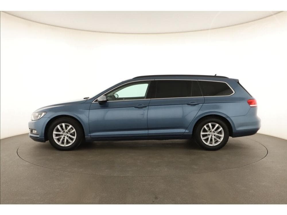 2015 Volkswagen PASSAT - 3