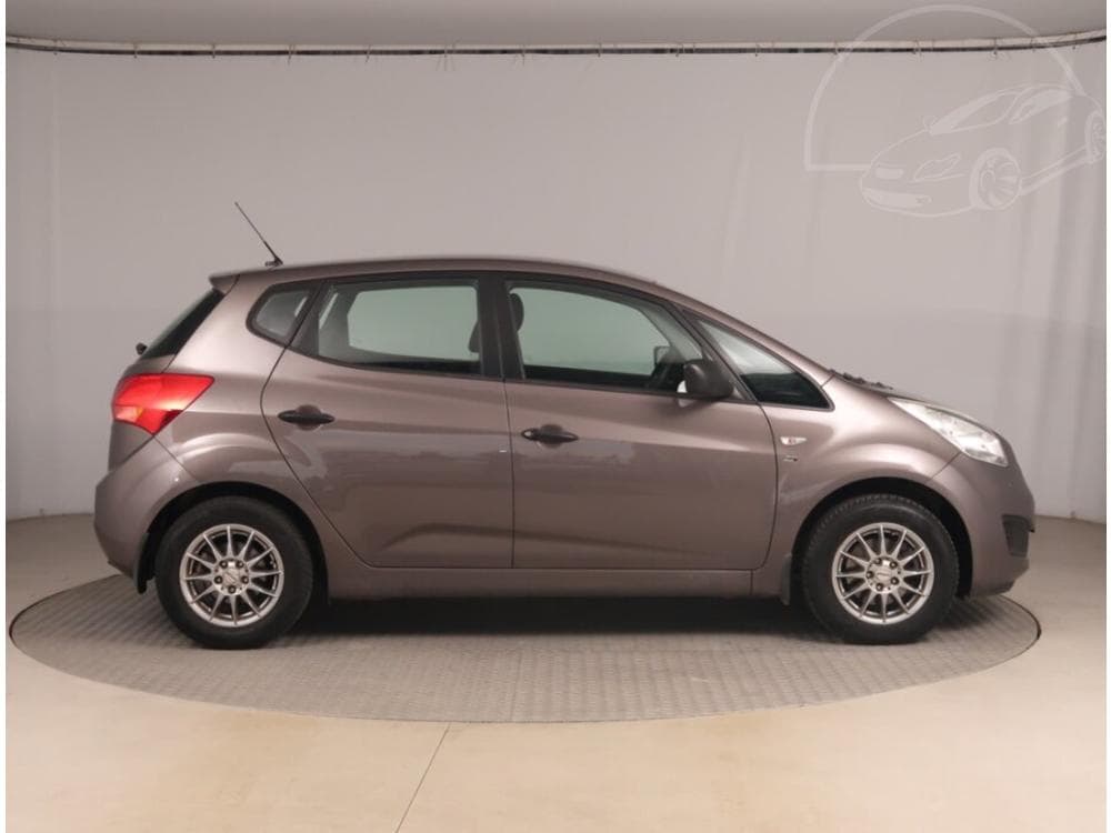 2012 Kia VENGA - 6