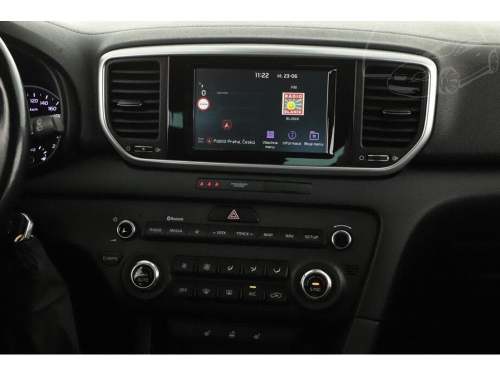 2020 Kia SPORTAGE - 11