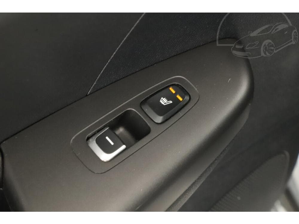 2020 Kia SPORTAGE - 12