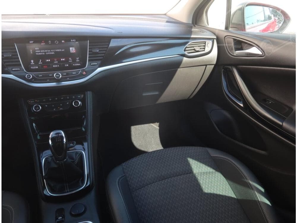 2016 Opel ASTRA - 8