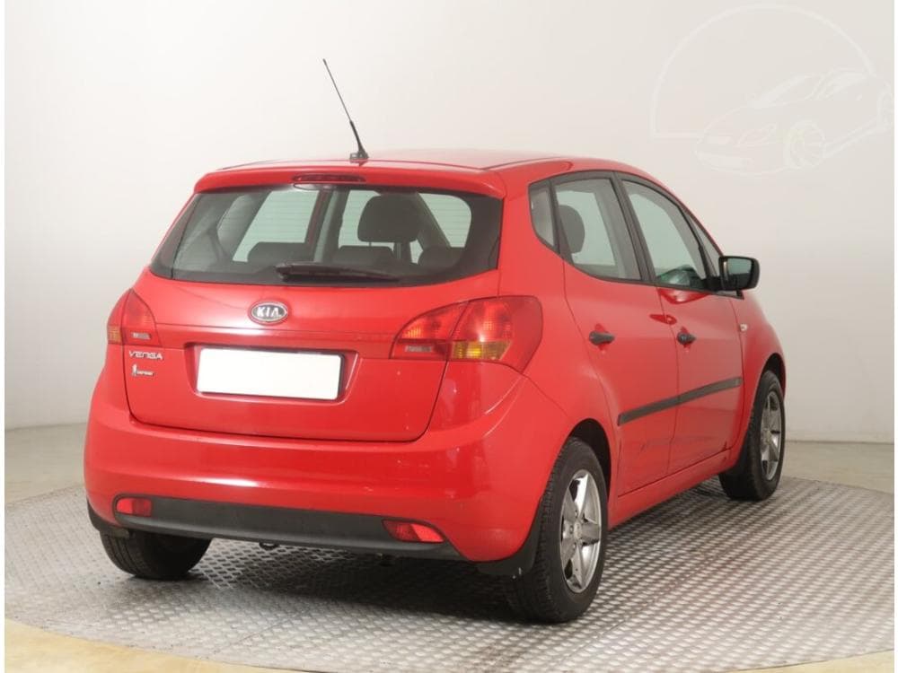 2010 Kia VENGA - 5