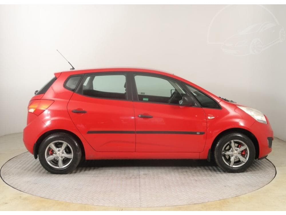 2010 Kia VENGA - 6