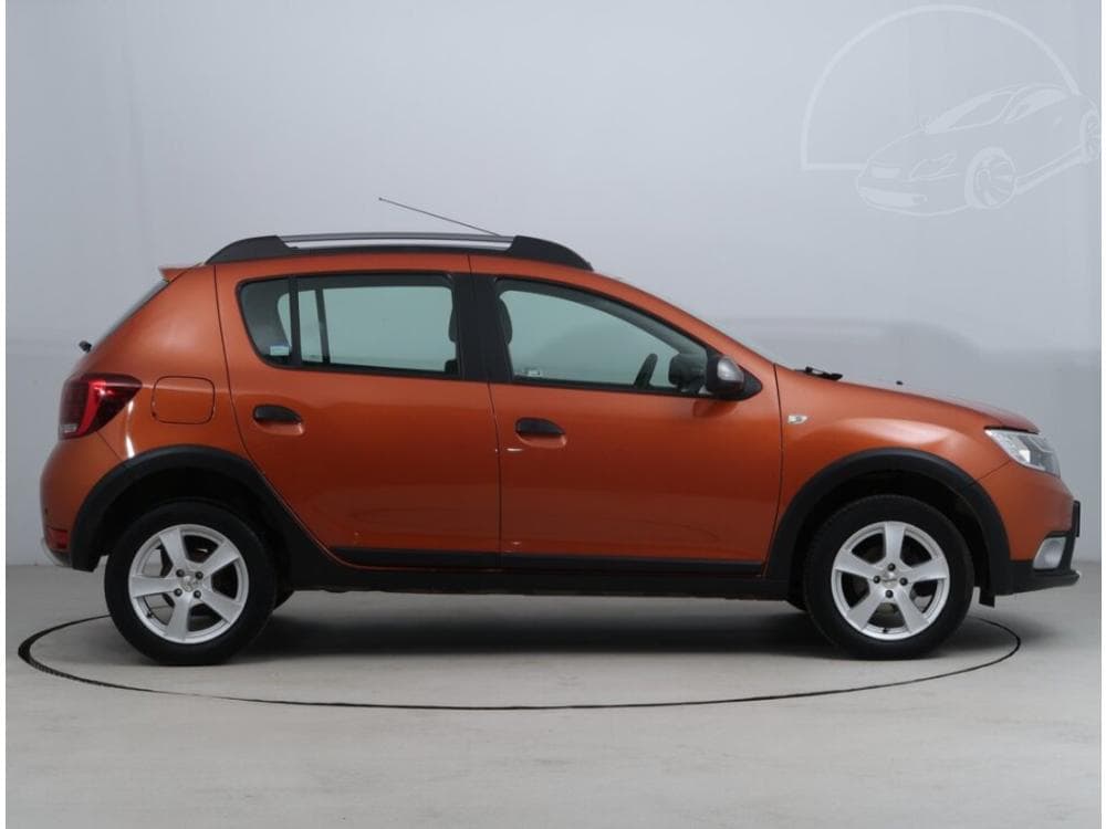 2017 Dacia SANDERO - 6