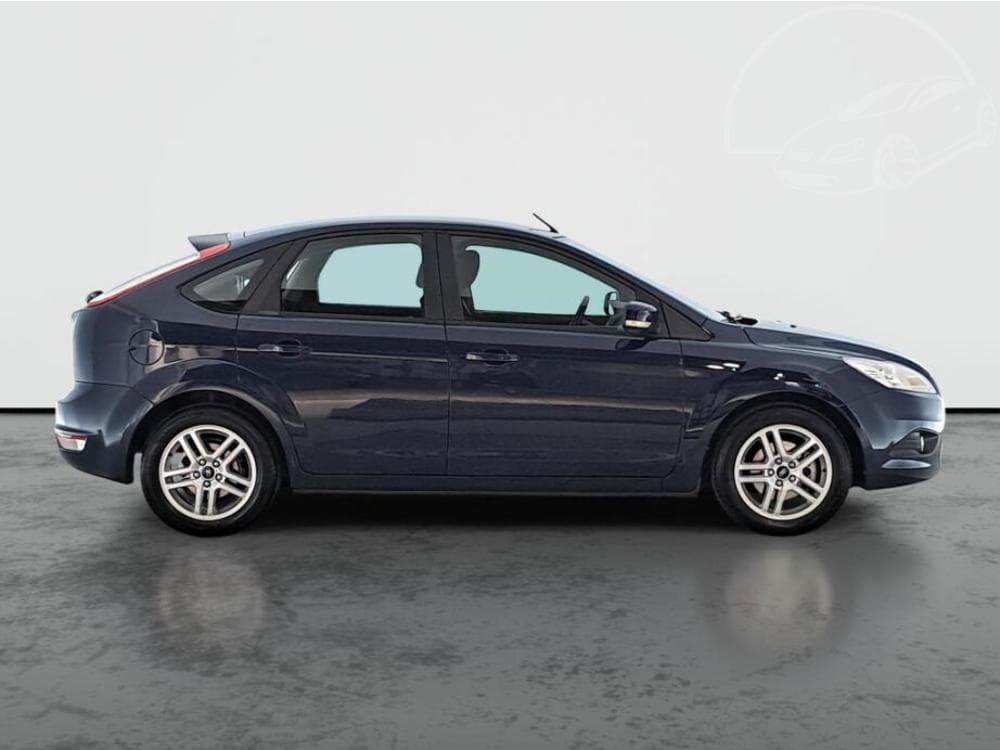 2010 Ford FOCUS - 6