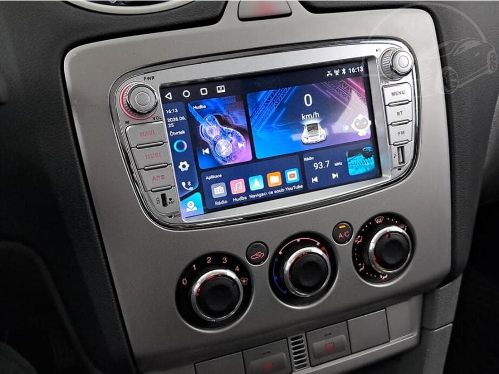2010 Ford FOCUS - 13