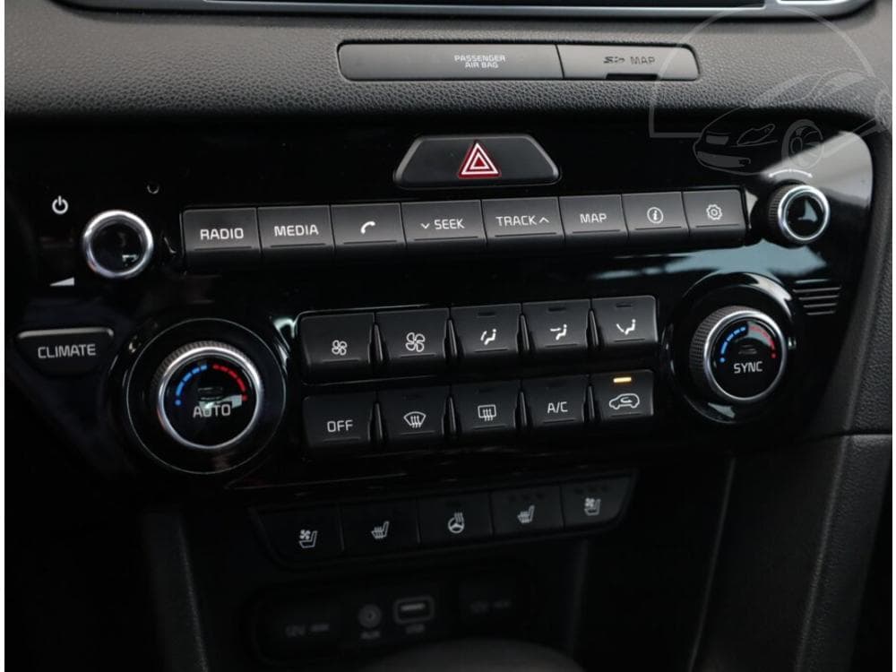 2018 Kia SPORTAGE - 14