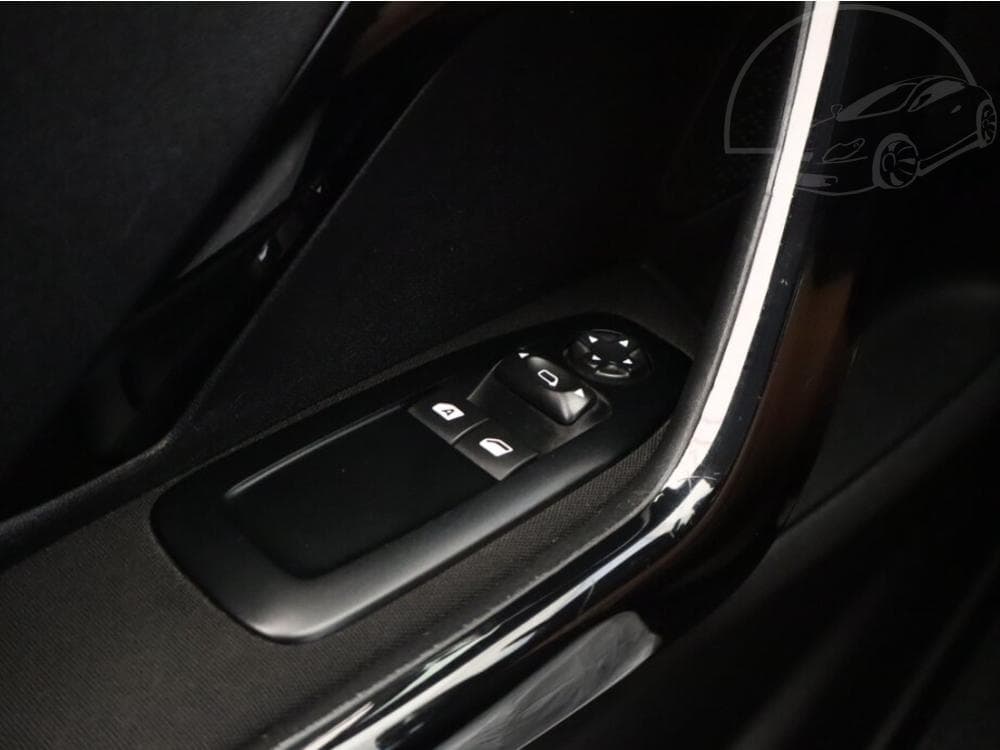 2014 Peugeot 208 - 14