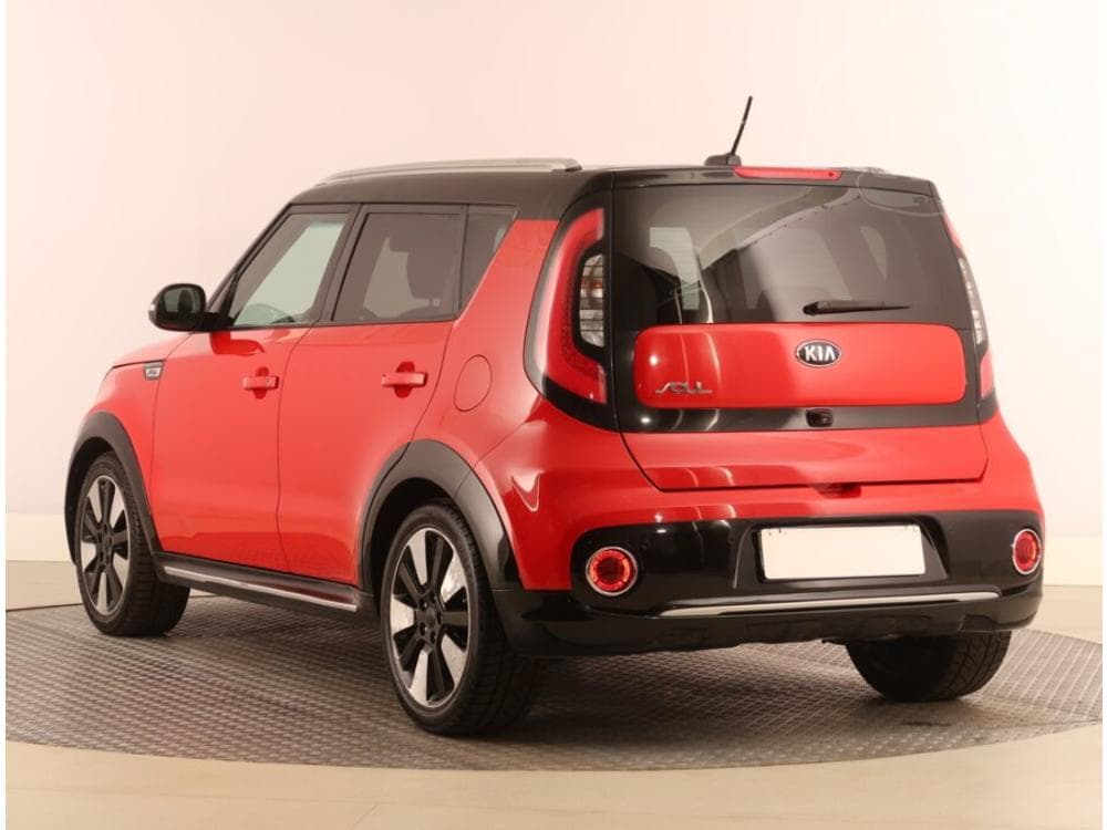 2017 Kia SOUL - 4