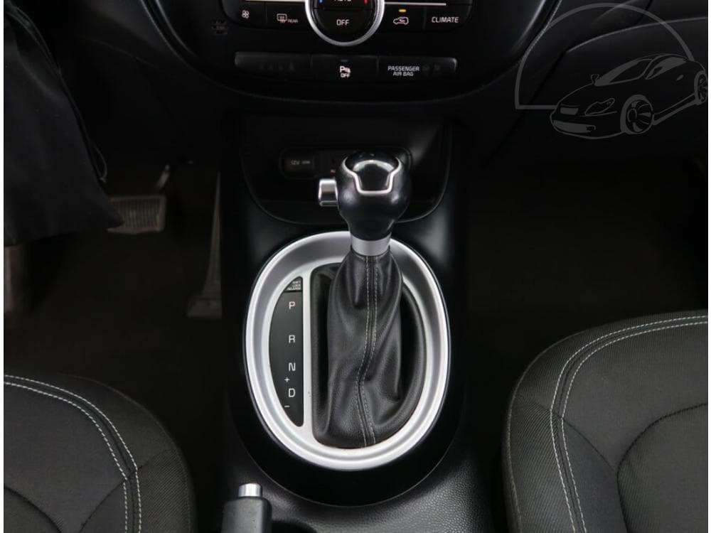 2017 Kia SOUL - 13