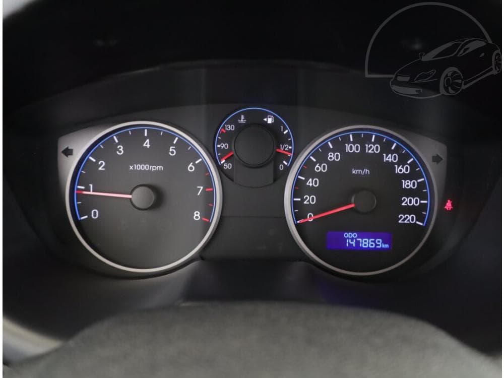 2012 Hyundai i20 - 8