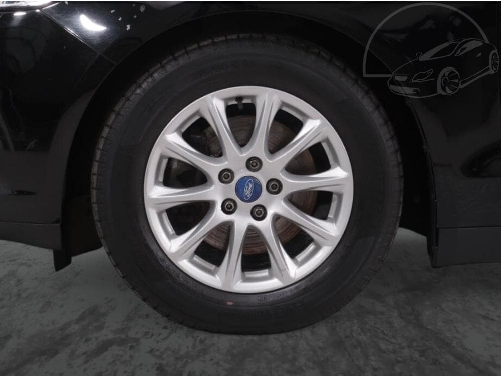 2015 Ford MONDEO - 15