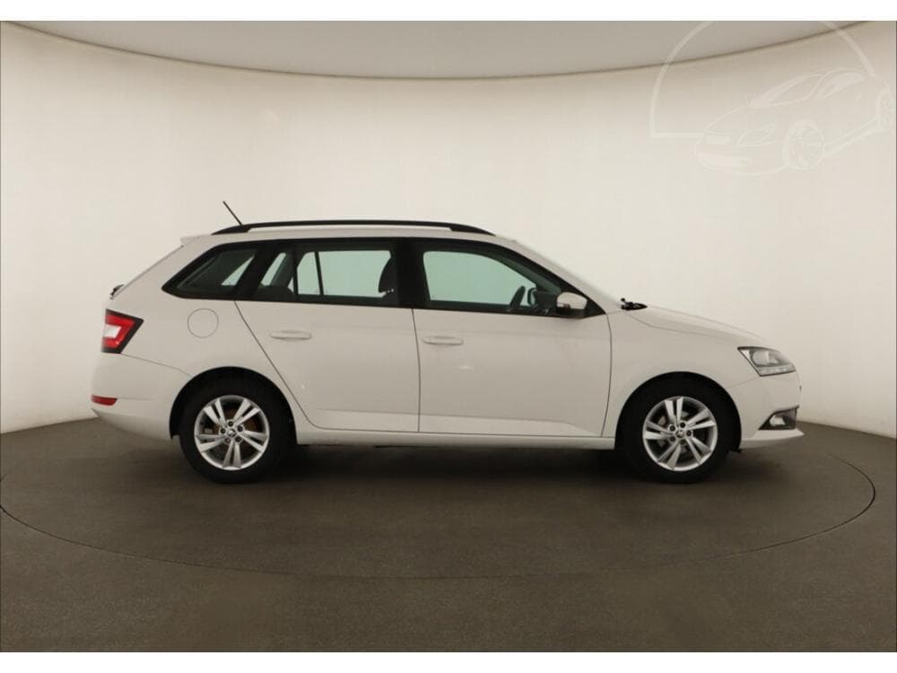 2022 Škoda FABIA - 6
