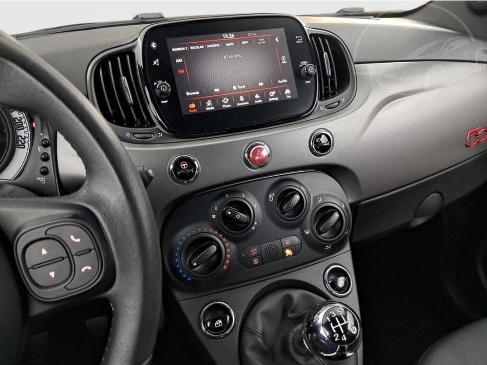 2018 Fiat 500 - 11