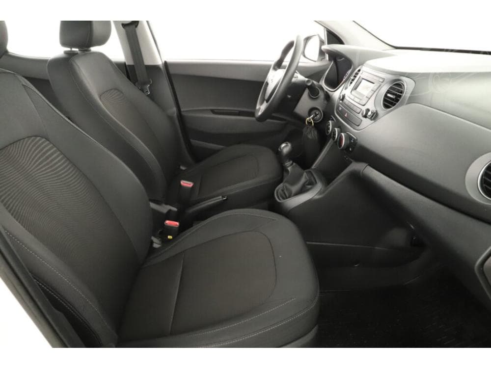 2017 Hyundai i10 - 7