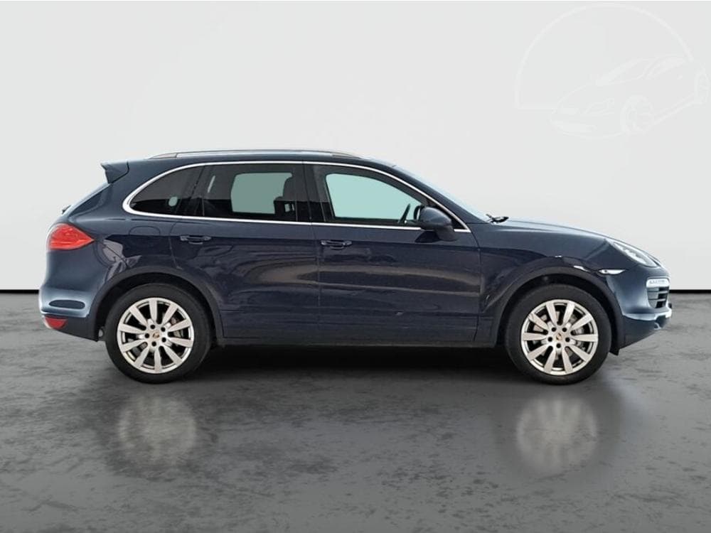 2011 Porsche CAYENNE - 6
