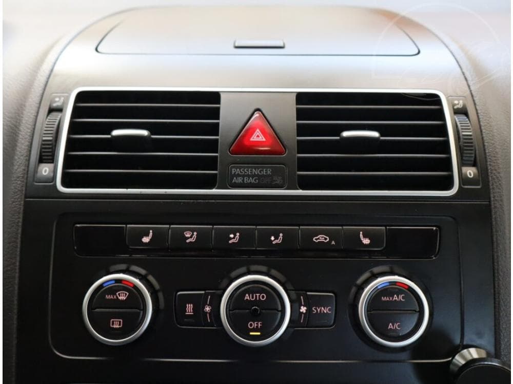 2013 Volkswagen TOURAN - 12