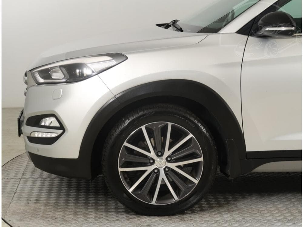 2018 Hyundai TUCSON - 15