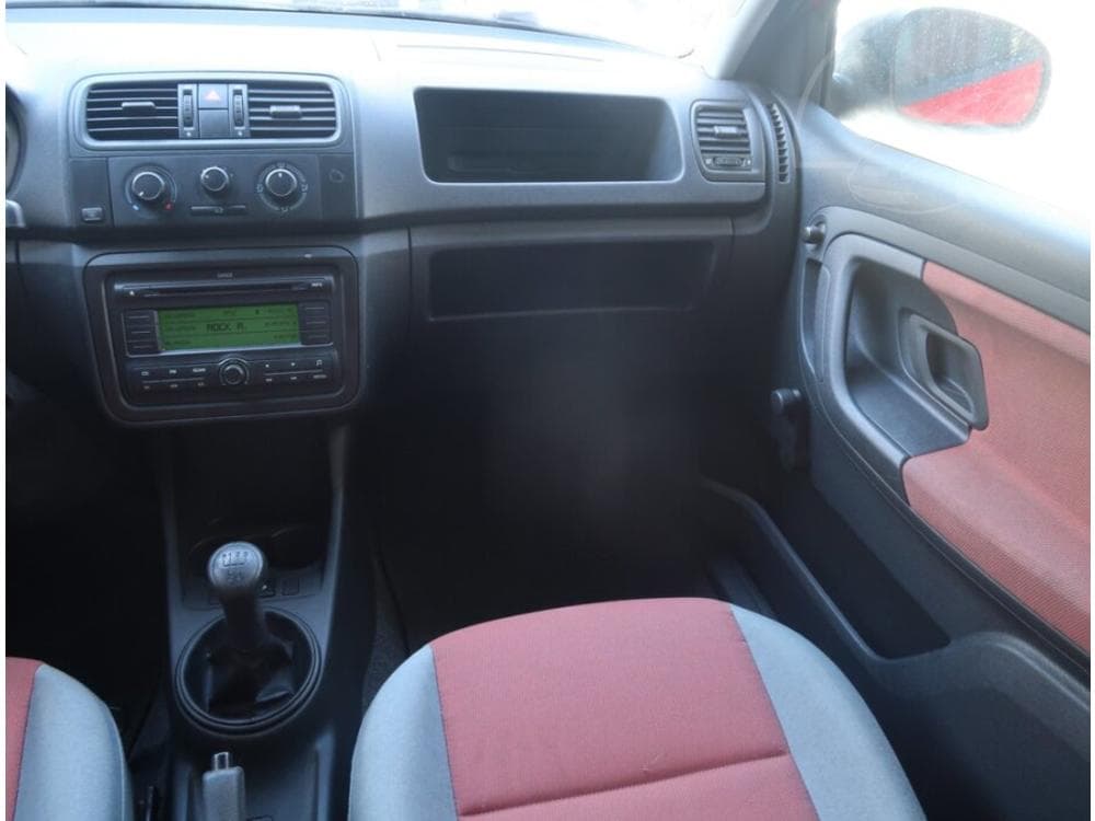 2007 Škoda FABIA - 8