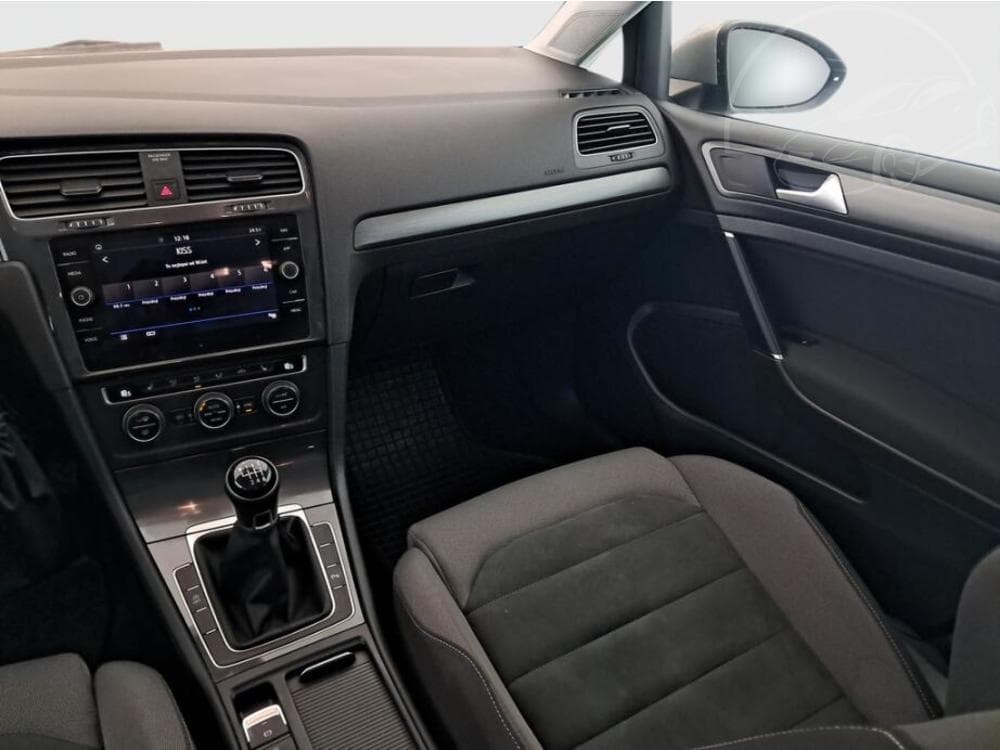 2018 Volkswagen GOLF - 8