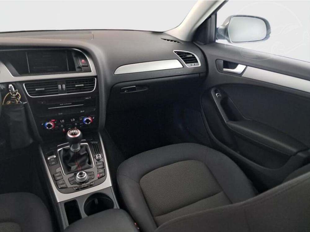 2014 Audi A4 - 8