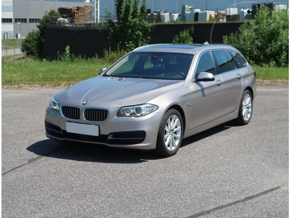 2016 BMW 5-SERIES - 2