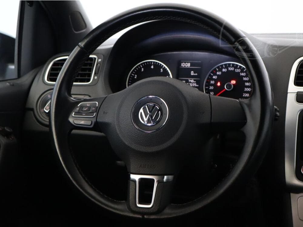 2013 Volkswagen POLO - 12